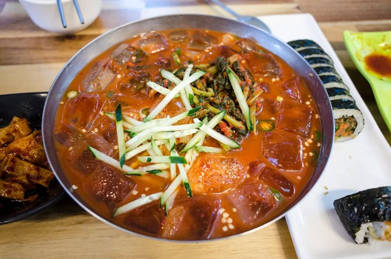 인덕원 비빔국수